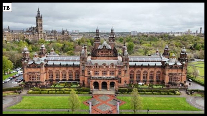 Kelvingrove Art Gallery and Museum Guide Price Dalí Dinosaurs Opening Hours